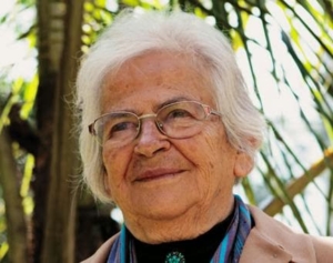 Portrait_Anna_Tardos
